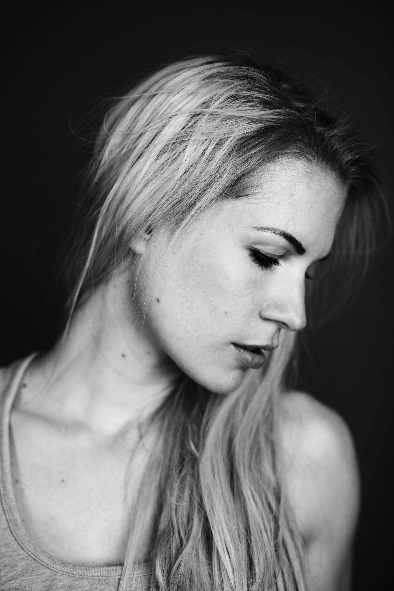 Model Christina Noecker, Portrait, Profil