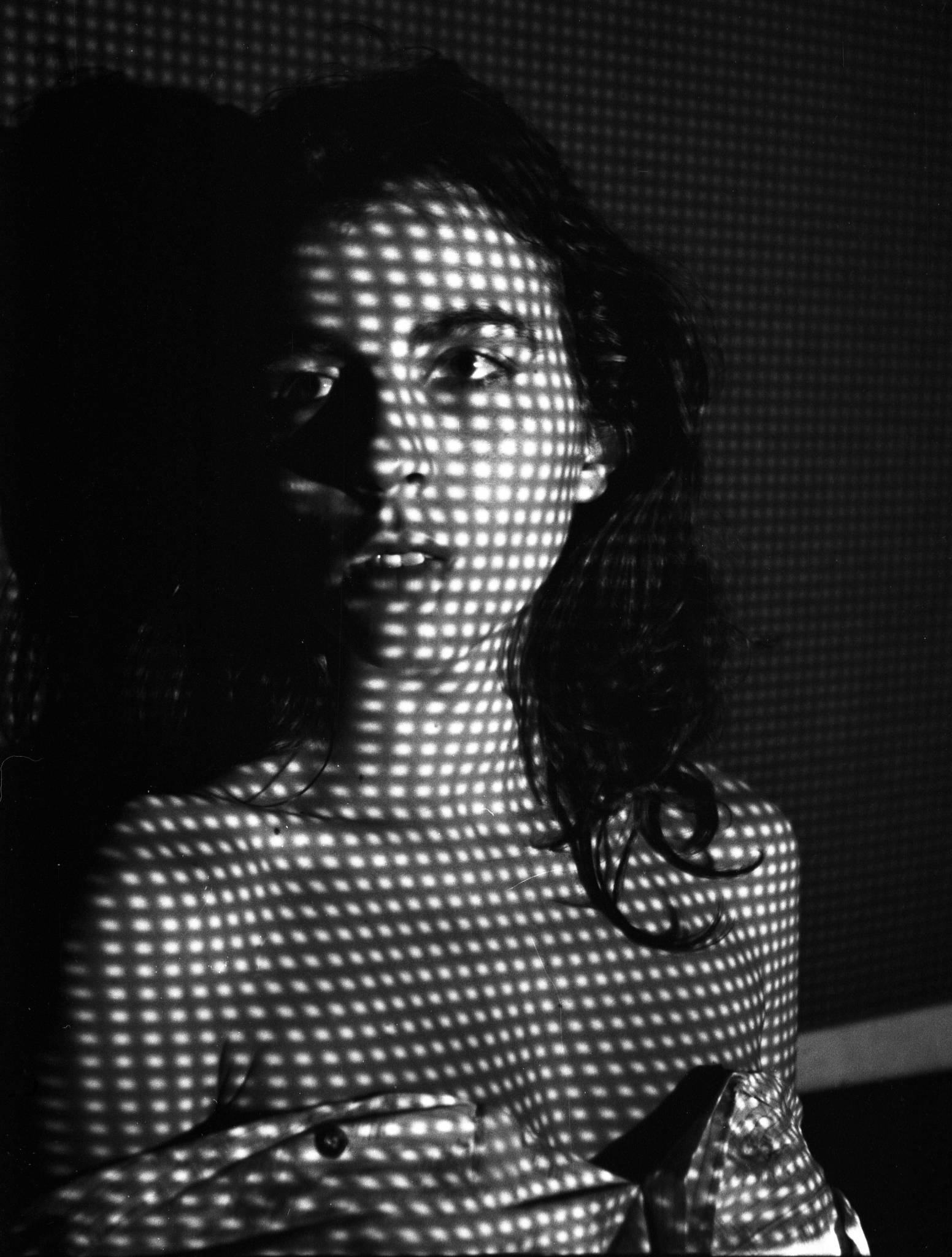 Portrait Frau Rasterprojektion